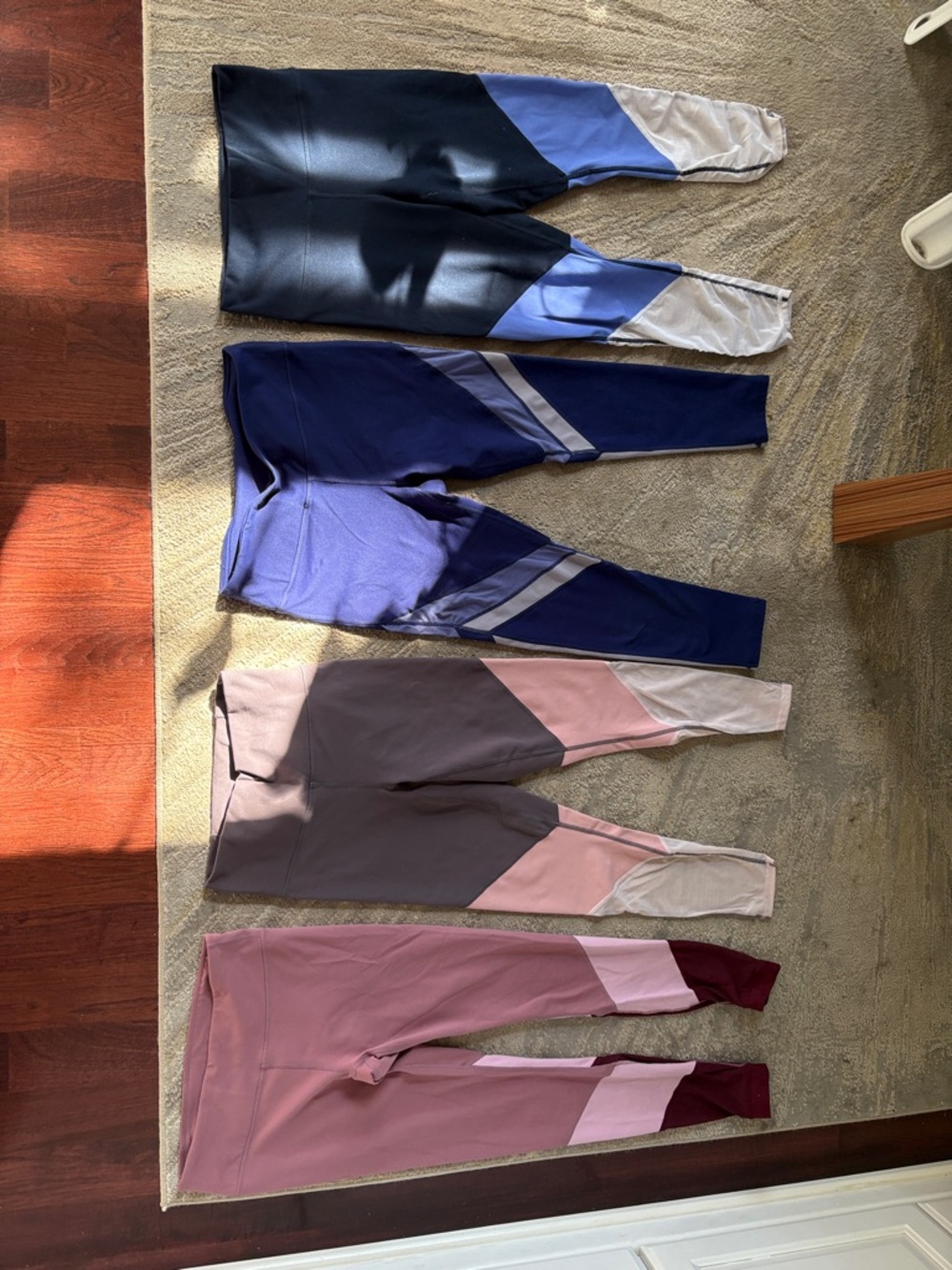 4 pairs Colorblock Fabletics Leggings - size small